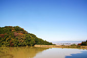 landschaft-mit-reservoir-in-japan.jpg?b=1&s=170x170&k=20&c=WQyvoWlSuUo8N7EvSXCAgFQZaswWT5qZg-bs1HJEd6g=