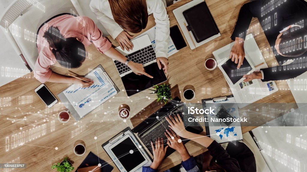 Imaginative visual of business people and financial firms staff Imaginative visual of business people and financial firms staff . Concept of human resources , enterprise resource planning ERP and digital technology . Social Media Marketing Stock Photo