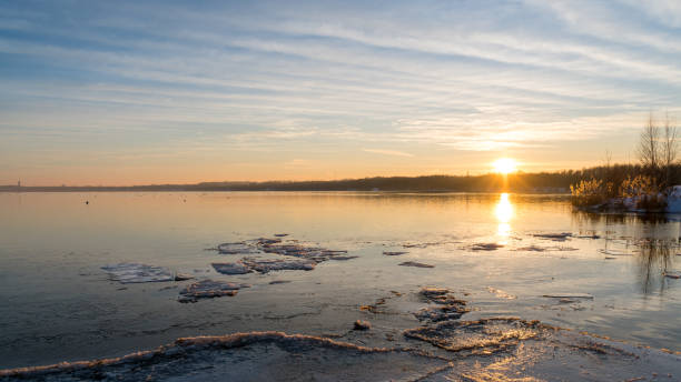 istock Icy lake in winter 1305061333