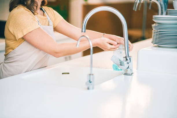 istock Our customers deserve nothing but cleanliness 1305085146