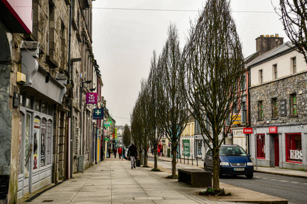 puste ulice - castlebar zdjęcia i obrazy z banku zdjęć