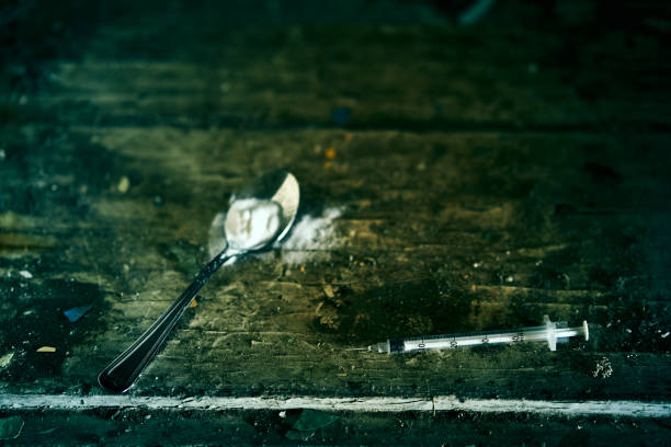 istock Heroin drug set 1305120619
