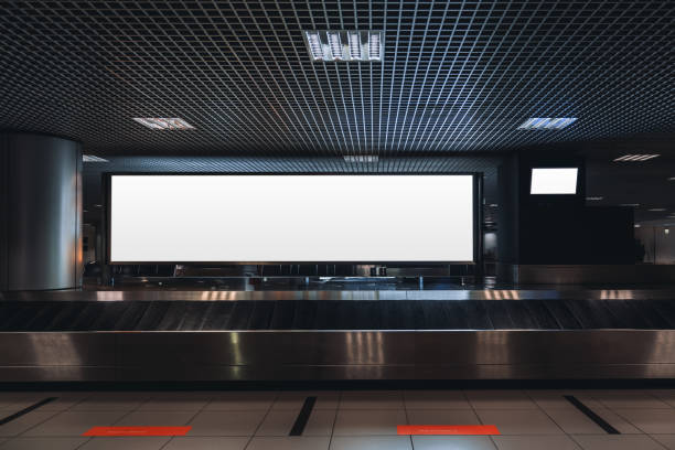 mock-up of a billboard in airport - conveyor belt fotos imagens e fotografias de stock