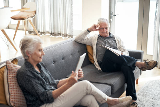 istock We both have our own ways of staying informed 1305249893