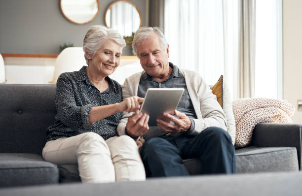 istock Who said old people can't learn new tricks? 1305249909