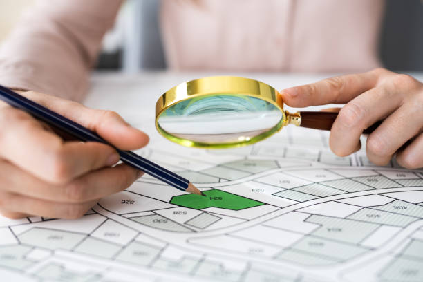istock Glass Over Land Map Planning 1305332150