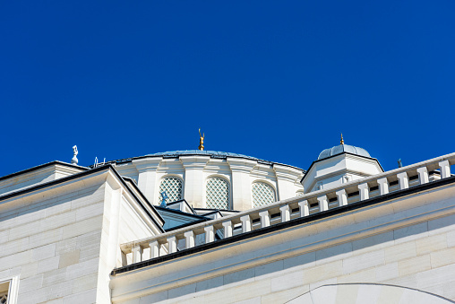 The harmony of the dome of the Islamic mosque with the sky, the details of the dome