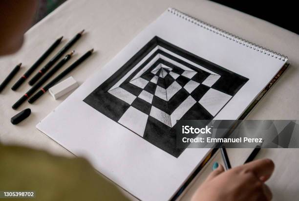 Hãy khám phá cách vẽ cây bút chì độc đáo và sáng tạo để tạo nên những bức tranh tuyệt đẹp. Với một chút khéo tay, bạn có thể tạo ra hình ảnh phong phú và đầy sáng tạo chỉ với một cây bút chì đơn giản.