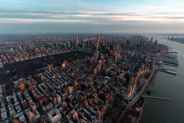 istock Midtown Manhattan in New York City 1305459340