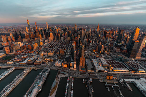 istock Midtown Manhattan in New York City 1305459343