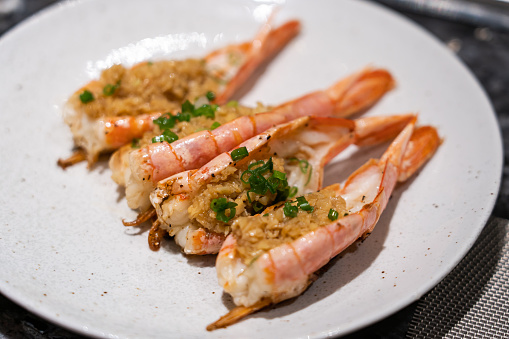 Japanese Teppanyaki: Grilled Prawns with Garlic