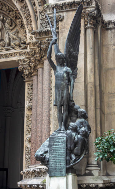 istock War Memorial, Cornhill, London, UK 1305841959