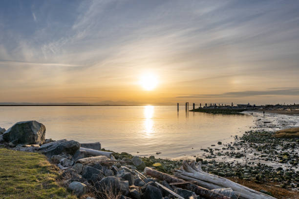 istock Garry Point Park. Richmond, BC, Canada. 1305857036