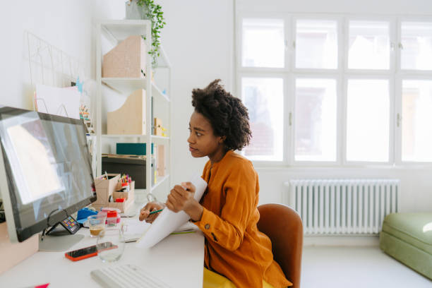 istock Having a virtual meeting with my coworkers 1306002553