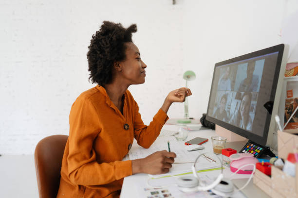 istock Having a virtual meeting with my coworkers 1306002565