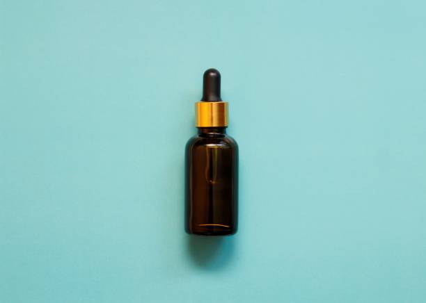 istock cosmetic oil 1306008343