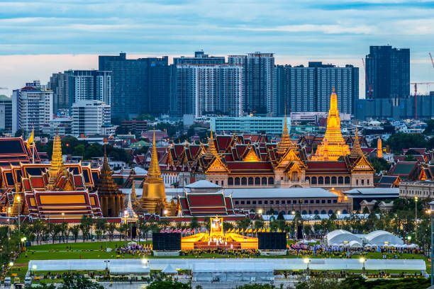 ville de bangkok, thaïlande - thaïlande photos et images de collection