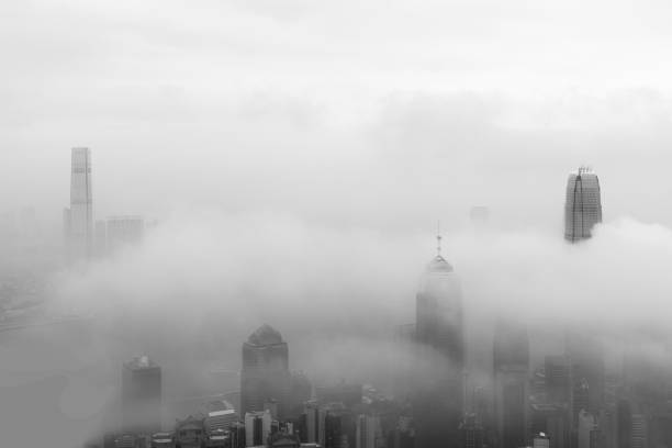 istock Foggy city 1306076689