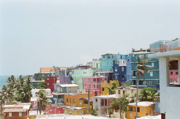 聖胡安鎮的海邊景色 - 波多黎各 個照片及圖片檔