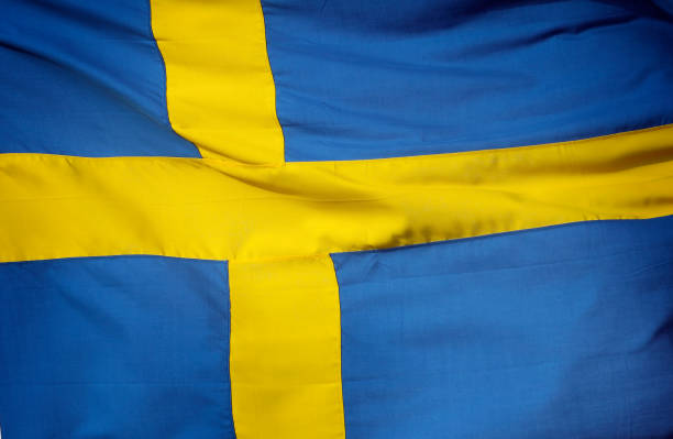 шведский национальный флаг - real time стоковые фото и изображения