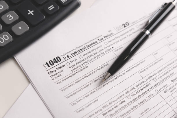 istock US Individual income tax return 1306194396