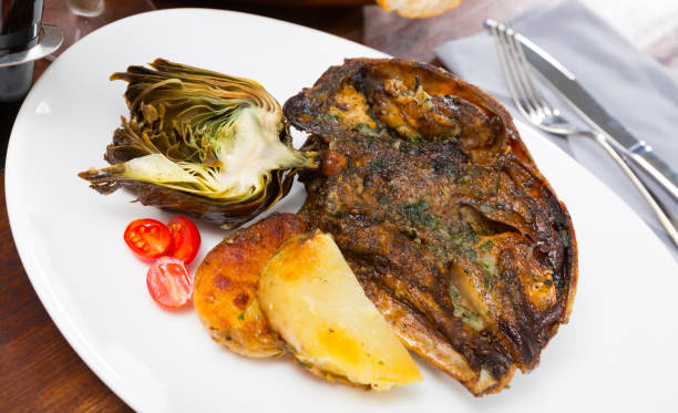 istock Baked head of lamb 1306202152