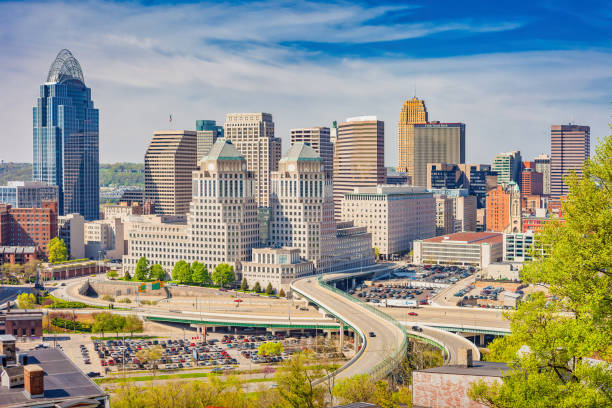 financial district downtown cincinnati ohio stati uniti - cincinnati foto e immagini stock