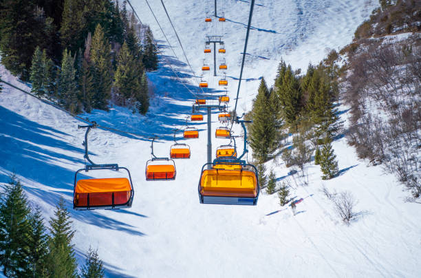 ski lift park city utah, usa - estância de esqui imagens e fotografias de stock