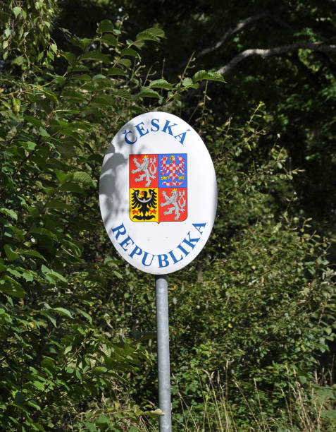 istock Border sign Czech Republic in Bayerisch Eisenstein 1306292193