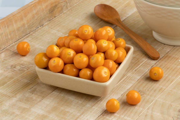 istock Bowl with fresh orange goldenberries close up 1306325476