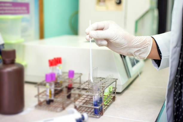 Woman working in the laboratory