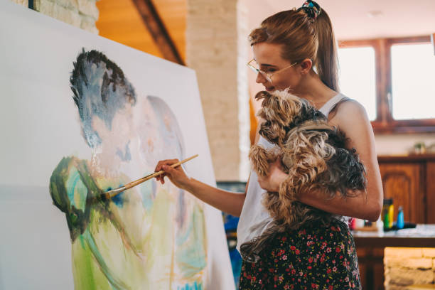 istock Artist painting 1306334494