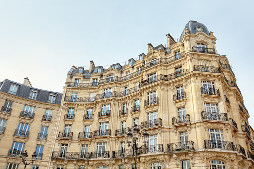 Modern Residential House in Baroque Style . French Architecture in Paris