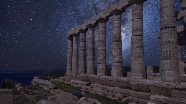 スーニオのポセイドン神殿 - ancient greece 写真 ストックフォトと画像
