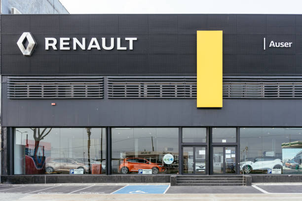 logo i fasada renault - business district type zdjęcia i obrazy z banku zdjęć