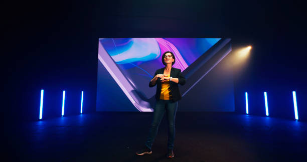istock Female speaker starting smart watch presentation 1306804810