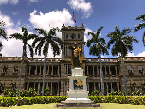 Statue of King Kamehameha I, outside the Hawaii Supreme Court building,  on King Street in downtown Honolulu