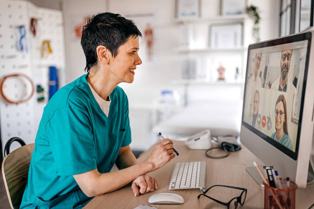 istock Women in a medical office 1307013556