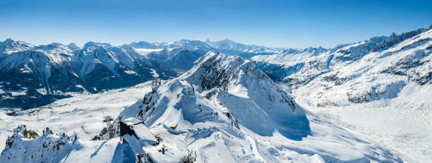 aerial image of the great aletsch glacier and fiesch valley, viewed from eggishorn - european alps switzerland glacier high angle view imagens e fotografias de stock