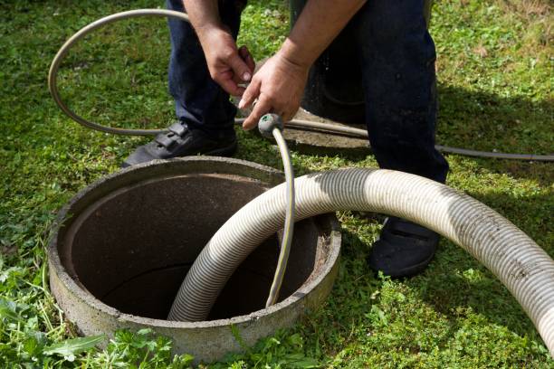 czyszczenie szambu - wastewater zdjęcia i obrazy z banku zdjęć