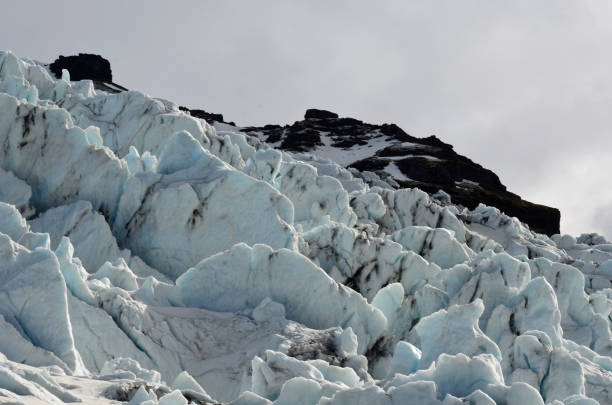 istock Snow Covered Skaftafell Glacier in Iceland 1307044711