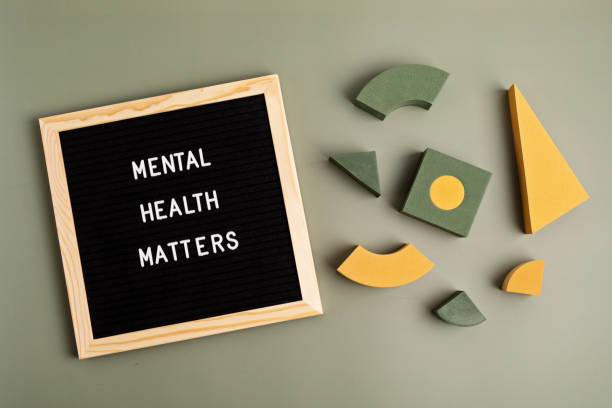 Mental health matters motivational quote on the letter board. Inspiration psycological text Mental health matters motivational quote on the letter board. Inspiration psycological text with geometric shapes psycological stock pictures, royalty-free photos & images