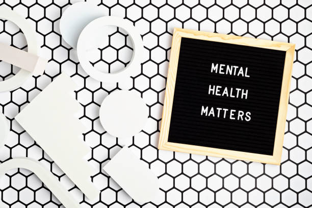 Mental health matters motivational quote on the letter board. Inspiration psycological text Mental health matters motivational quote on the letter board. Inspiration psycological text with geometric shapes psycological stock pictures, royalty-free photos & images