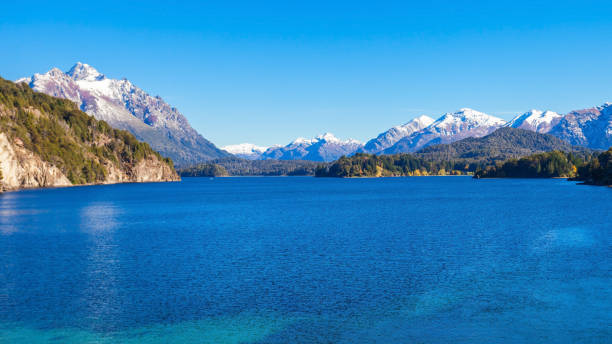 paisaje bariloche en argentina - bariloche lagos patagonia number 7 fotografías e imágenes de stock