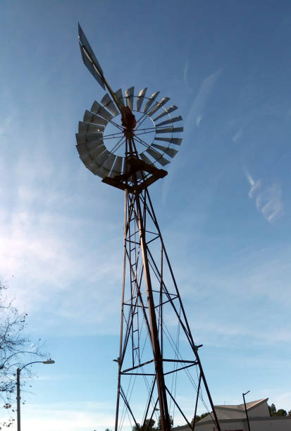 istock A Windmill on a Sunny SoCal Day 1307113593