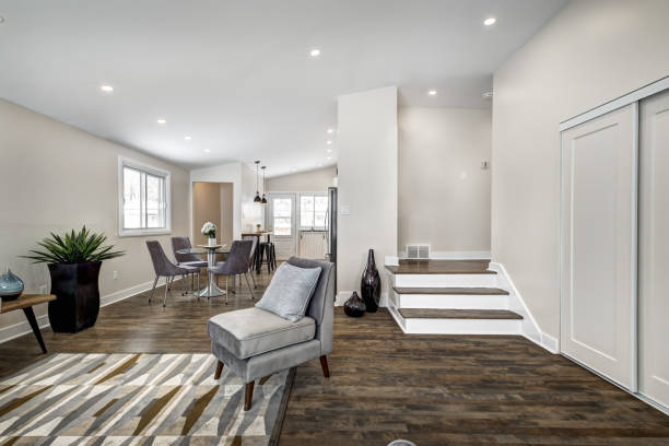 istock New Canadian Luxury House 1307122199