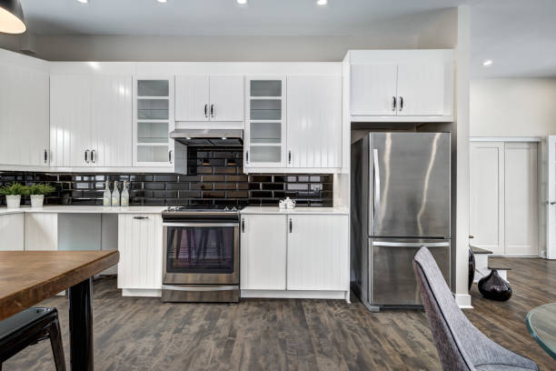 istock New Canadian Luxury House 1307122764