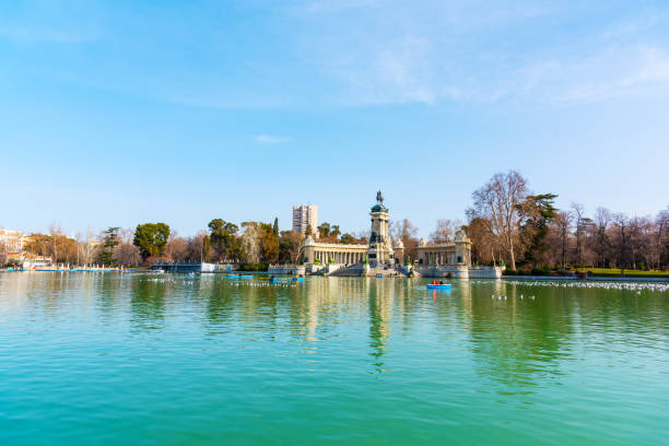istock Buen Retiro pond in Madrid under a clear sky 1307249626