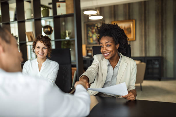 istock Business partners entered into a contract. 1307250568