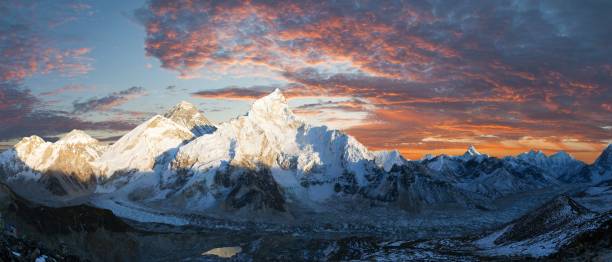 istock Mount Everest Himalaya sunset panorama Nepal mountains 1307283813